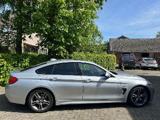 Voiture accidenté BMW 4-serie GRAN COUPE 420D HIGH EXECUTIVE PANO 2014/9