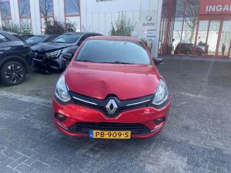 Auto incidentate Renault Clio Clio IV (5R), Hatchback 5-drs, 2012 0.9 Energy TCE 90 12V 2017/6
