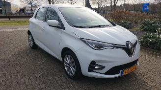 Voiture accidenté Renault Zoé + 52kWh Koopaccu Schadevrij (NL €2000 subsidie) 2021/9