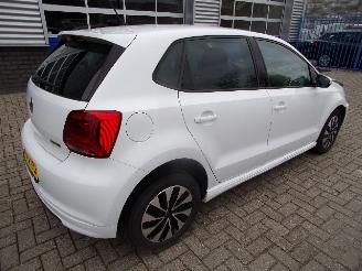 Volkswagen Polo 1.0 BLUEMOTION EDITION picture 2