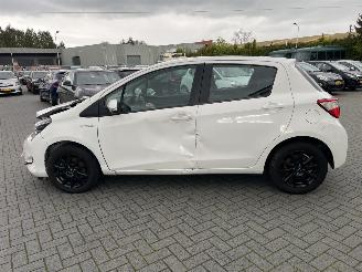 Toyota Yaris 1.5 Hybrid Active picture 5
