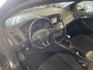 Ford Focus 1.5 ST-Line picture 19