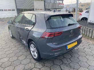 Volkswagen Golf 1.0 TSI Life Business picture 5