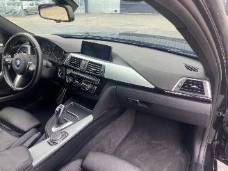 BMW 3-serie 330i Centennial High Executive AUTOMAAT picture 17