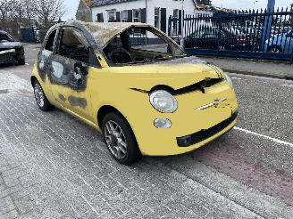uszkodzony samochody osobowe Fiat 500 1.2 2011/1
