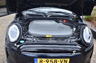 Mini Electric Classic 33 kWh picture 14