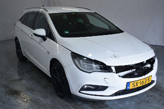 Autoverwertung Opel Astra SPORTS TOURER+ 2018/6