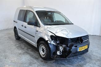 uszkodzony samochody ciężarowe Volkswagen Caddy 1.0 TSI L1H1 BMT 2020/10