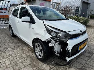 Damaged car Kia Picanto 1.0 DPi ComfortLine 2021/7