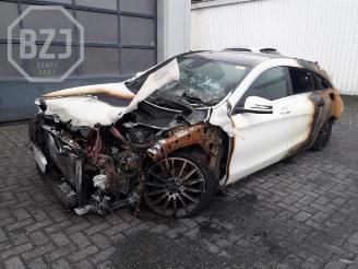 Voiture accidenté Mercedes Cla-klasse CLA Shooting Brake (117.9), Combi, 2015 / 2019 2.2 CLA-200 CDI 16V 2017/11