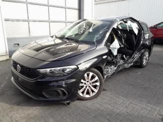 Démontage voiture Fiat Tipo Tipo (356W/357W), Combi, 2016 1.4 16V 2019/1