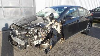 Salvage car Hyundai Ioniq  2019/7