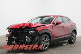 uszkodzony samochody osobowe Mazda CX-30 CX-30 (DM), SUV, 2019 2.0 e-SkyActiv-X 181 16V 2020/2