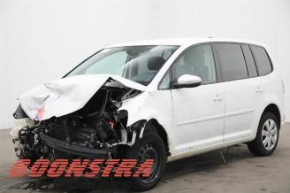 uszkodzony samochody osobowe Volkswagen Touran Touran (1T3), MPV, 2010 / 2015 2.0 TDI 16V 140 2014/7