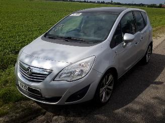 rozbiórka samochody osobowe Opel Meriva 1.4 16v turbo 2011/2