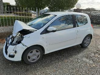 Auto incidentate Renault Twingo 1.2 2013/11
