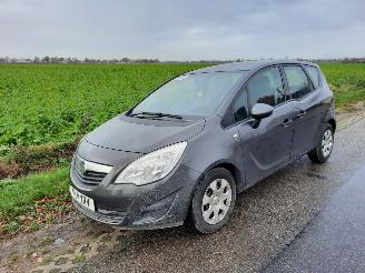 Damaged car Opel Meriva B 1.4 16V 2012/1