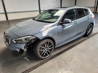Auto incidentate BMW 1-serie 118d 110-KW Automaat M-SPORT 5drs Panoramadak 2022/9