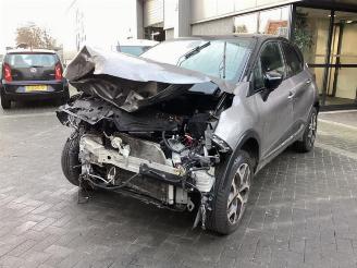 uszkodzony samochody osobowe Renault Captur Captur (2R), SUV, 2013 0.9 Energy TCE 12V 2017/12