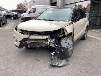 Voiture accidenté Suzuki Vitara Vitara (LY/MY), SUV, 2015 1.6 16V VVT 2018/1
