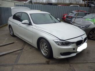 Coche accidentado BMW 3-serie  2013/1