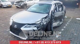 Voiture accidenté Lexus UX UX, SUV, 2019 250h 2.0 16V 2020/3