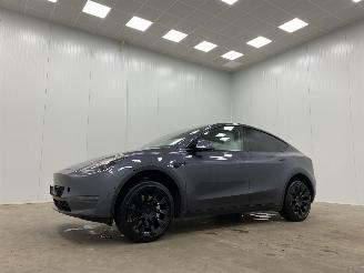 Salvage car Tesla Model Y Long Range Dual Motor 2021/8