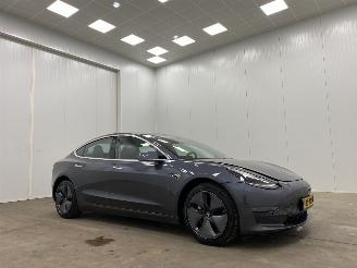 Auto incidentate Tesla Model 3 Dual motor Long Range 75 kWh 2019/6