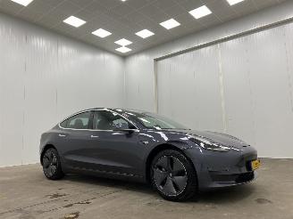 rozbiórka samochody osobowe Tesla Model 3 Model 3 AWD Dual-Motor Long-Range 2019/12