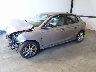 uszkodzony samochody osobowe Opel Corsa 1.2 VTI 2022/1