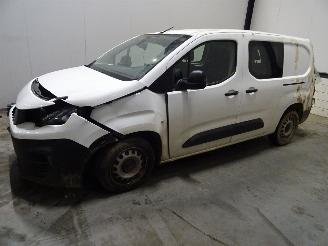 uszkodzony samochody osobowe Peugeot Partner 1.5 HDI 2020/7