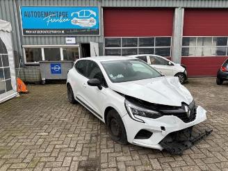 Auto incidentate Renault Clio Clio V (RJAB), Hatchback 5-drs, 2019 1.0 SCe 75 12V 2020/12