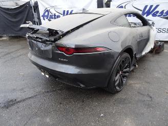 Démontage voiture Jaguar   2019/11