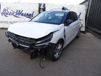 Damaged car Opel Corsa 1.2 Elegance 2022/5