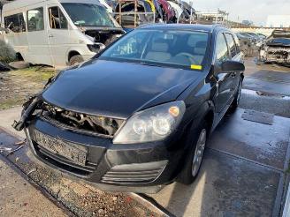 Voiture accidenté Opel Astra Astra H SW (L35), Combi, 2004 / 2014 1.6 16V Twinport 2006/11