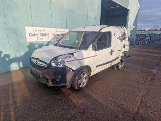 damaged passenger cars Opel Combo Combo, Van, 2012 / 2018 1.3 CDTI 16V 2018/8