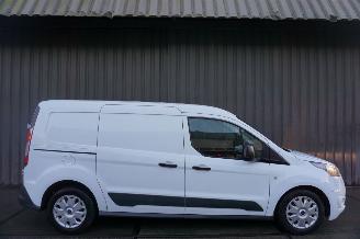 Damaged car Ford Transit Connect 1.6 TDCI 70kW Airco L2 Trend 2015/6