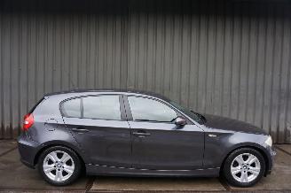 Salvage car BMW 1-serie 116i 1.6 90kW Airco Business Line 2008/2