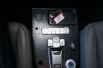 Hyundai Kona EV 64kWh 150kW Navigatie Premium picture 27