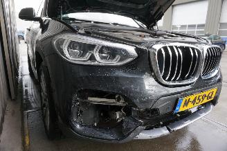 BMW X3 xDrive20i 2.0 135kW Automaat Led Business Edition Plus picture 21