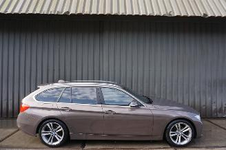 Voiture accidenté BMW 3-serie 320D Touring Automaat Airco Executive Edition EfficientDynamics 2013/9