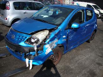 uszkodzony samochody osobowe Nissan Pixo  2010/1