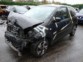 uszkodzony samochody ciężarowe Renault Twingo  2013/1