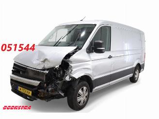 damaged commercial vehicles Volkswagen Crafter 2.0 TDI 140 PK L3H2 (L1H1) Airco Cruise AHK 2019/4