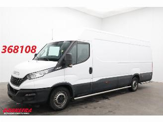 damaged commercial vehicles Iveco Daily 35S14 Hi-Matic MAXI XXL Clima Cruise Bluetooth AHK 77.283 km! 2020/10
