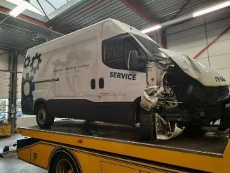 Auto incidentate Iveco New Daily New Daily VI, Van, 2014 33S15, 35C15, 35S15 2016/8