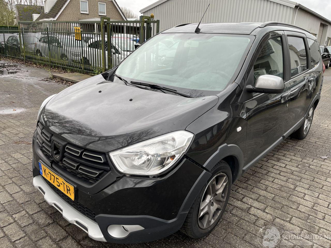 Dacia Lodgy 1.3 TCe Stepway  7 persoons