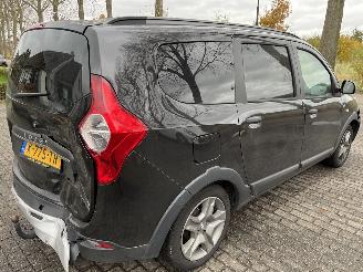 Dacia Lodgy 1.3 TCe Stepway  7 persoons picture 5