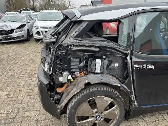 BMW i3 125 KW / 42,2 kWh   120 Ah  Automaat picture 5
