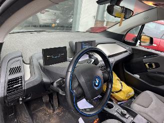 BMW i3 125 KW / 42,2 kWh   120 Ah  Automaat picture 12